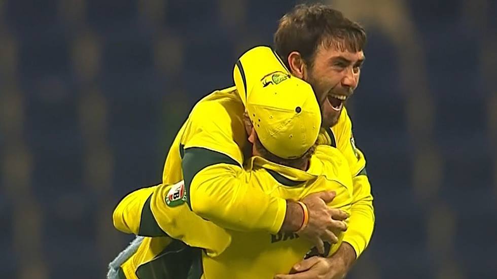 VIDEO: Maxwell delivers BEST FINAL OVER in ODIs