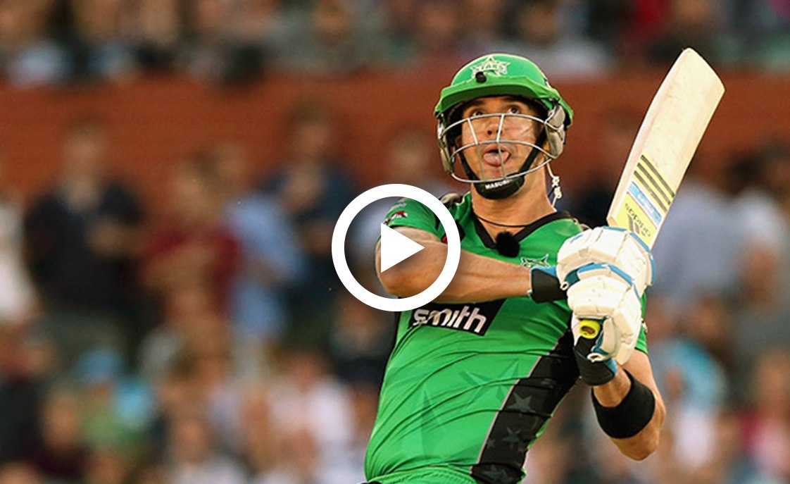 Watch Kevin Pietersen hitting a MS Dhoni-styled SIX in Big Bash League
