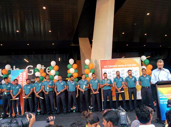 Indian cricket fans flock stadium to welcome MS Dhoni’s men ‘home’