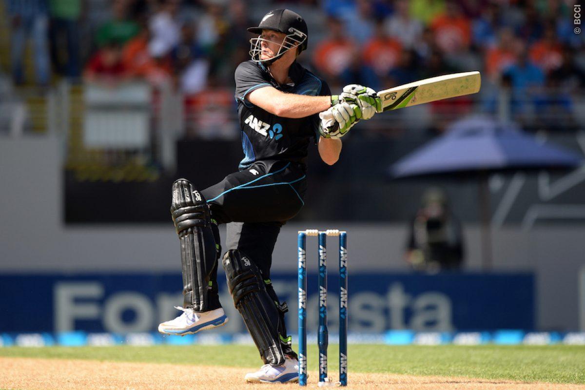 Martin Guptill played a spectacular innings for New Zealand against Sri Lanka in the 2nd ODI in Christchurch.