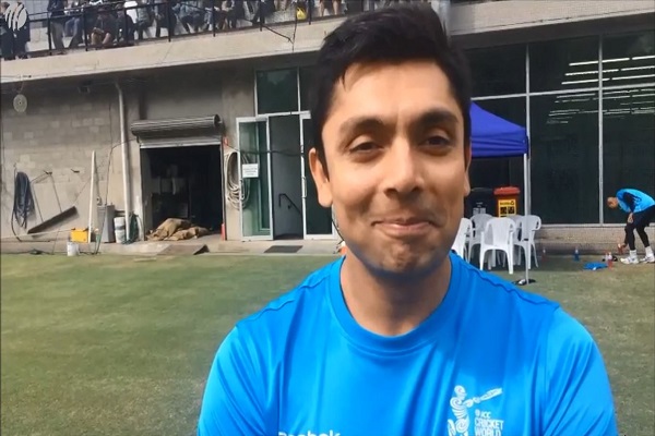 What’s it like to bowl to MS Dhoni [VIDEO]