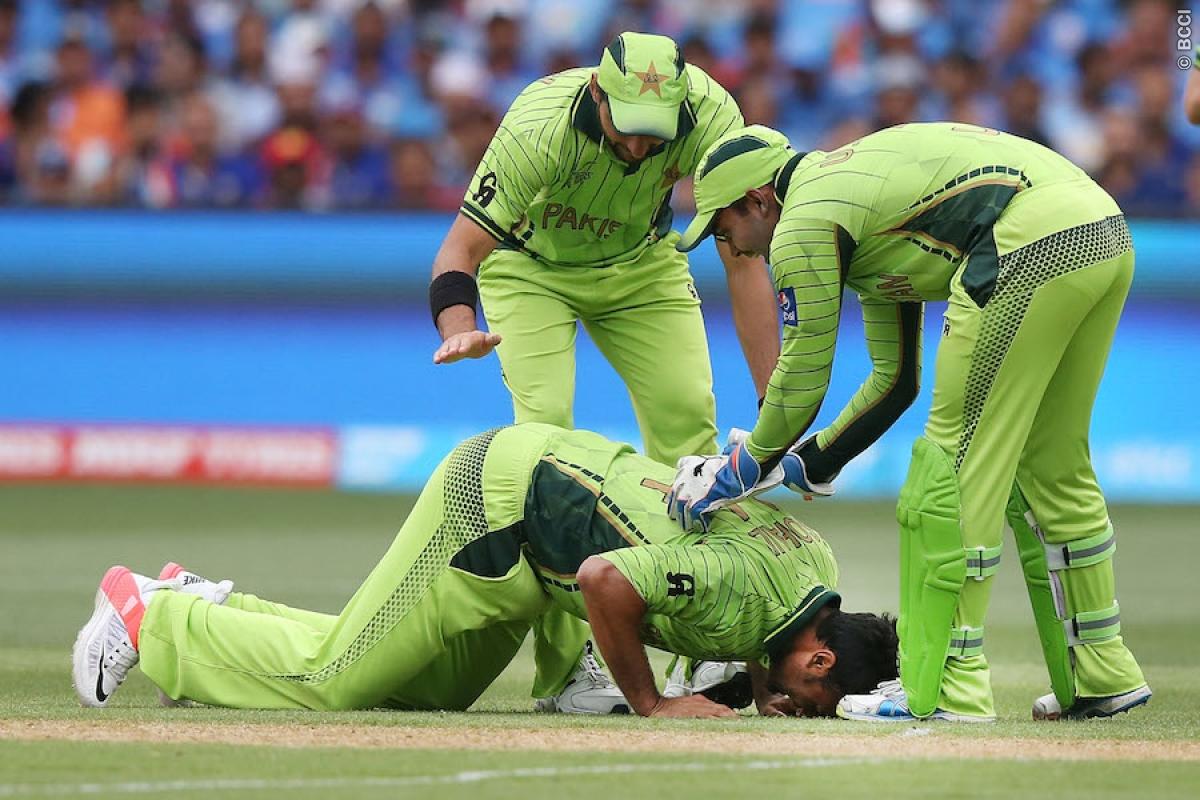 World Cup 2015: Misbah, Mohammad Irfan help Pakistan prevail over Zimbabwe
