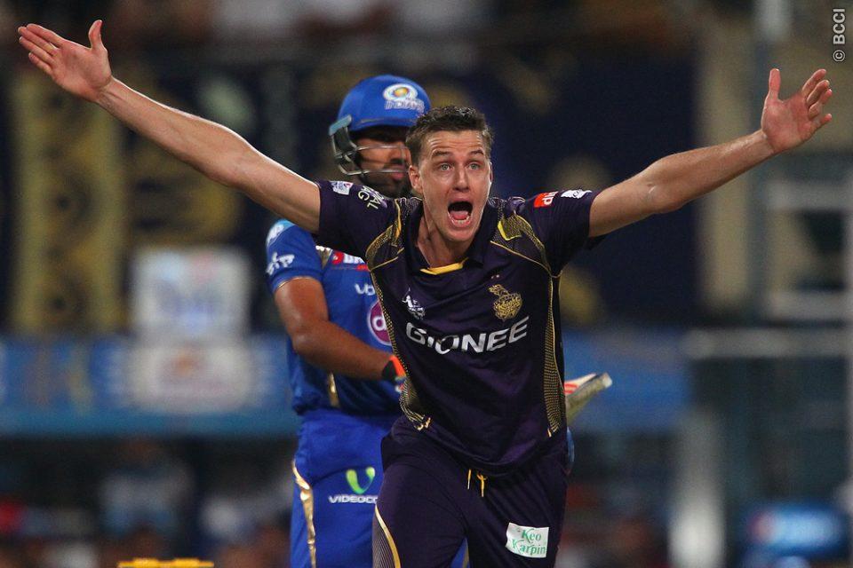 Morne Morkel of the Kolkata Knight Riders appeals for the wicket of Rohit Sharma captain of the Mumbai Indians.