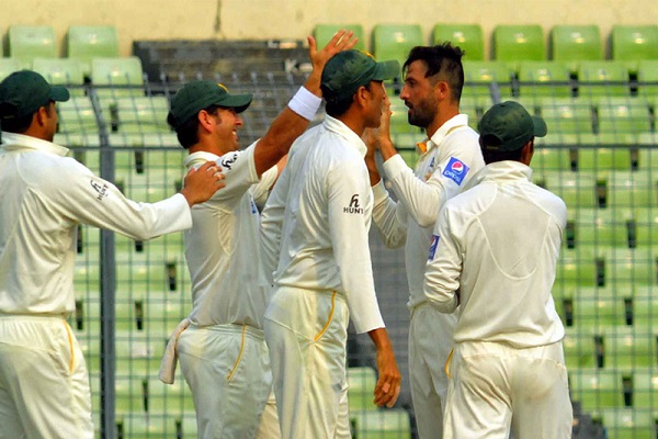 Pakistan rebound strong to clinch Test series after limited-overs debacle against Bangladesh