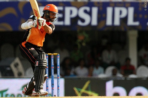Sunrisers Hyderabad player Shikhar Dhawan plays a shot during match 41 of the Pepsi IPL 2015.