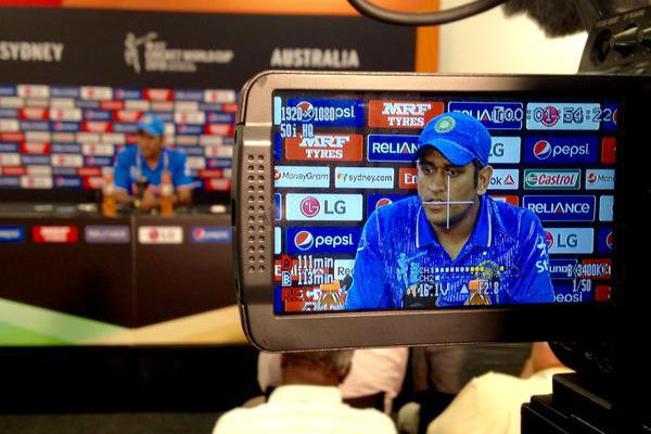 MS Dhoni on Playing For India: Will Never Play for Other Country