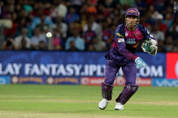 Rising Pune Supergiants Lacking in Bowling Department: MS Dhoni
