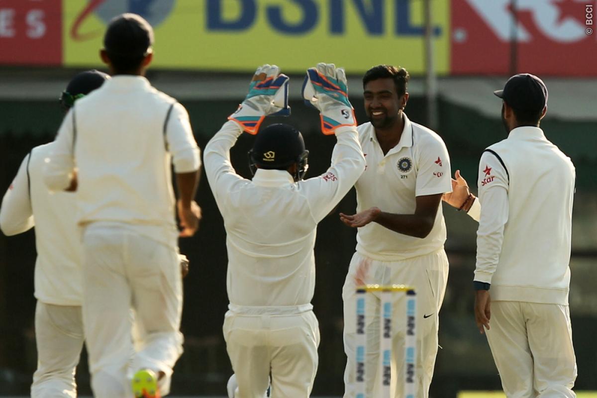 India vs England 3rd Test Day 3: Ravichandran Ashwin Leaves Visitors in Tatters