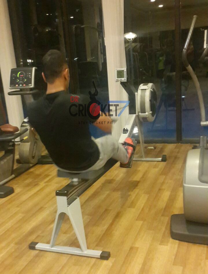 ms-dhoni-working-out-1