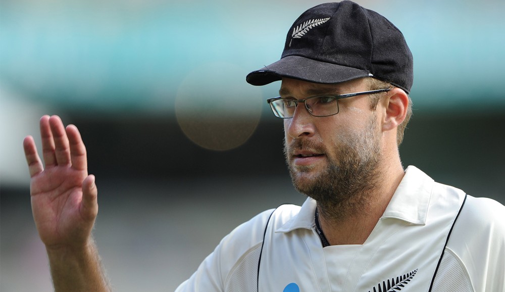 Watch Daniel Vettori receiving his 112th Test cap for New Zealand