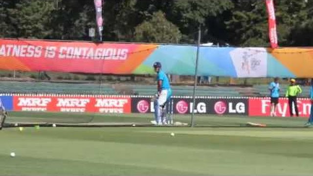 Watch MS Dhoni doing batting practice [VIDEO]