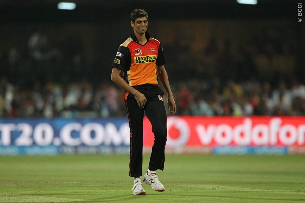 Ashish Nehra Out for Two Matches Owing to Hamstring Injury