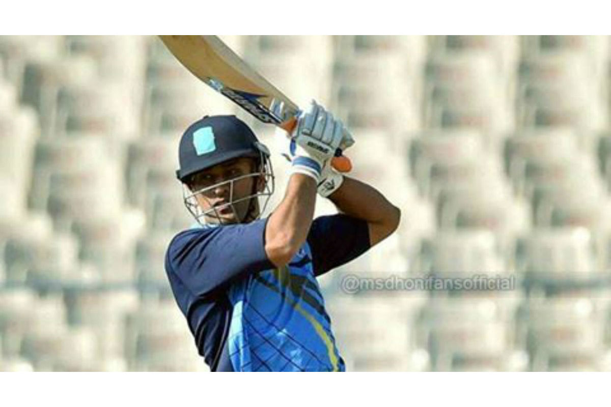 Captain’s Knock and Hundred for MS Dhoni in Vijay Hazare Trophy